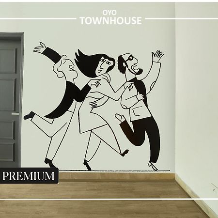 Oyo Townhouse 120 Shushant Lok Gurgaon Exterior foto